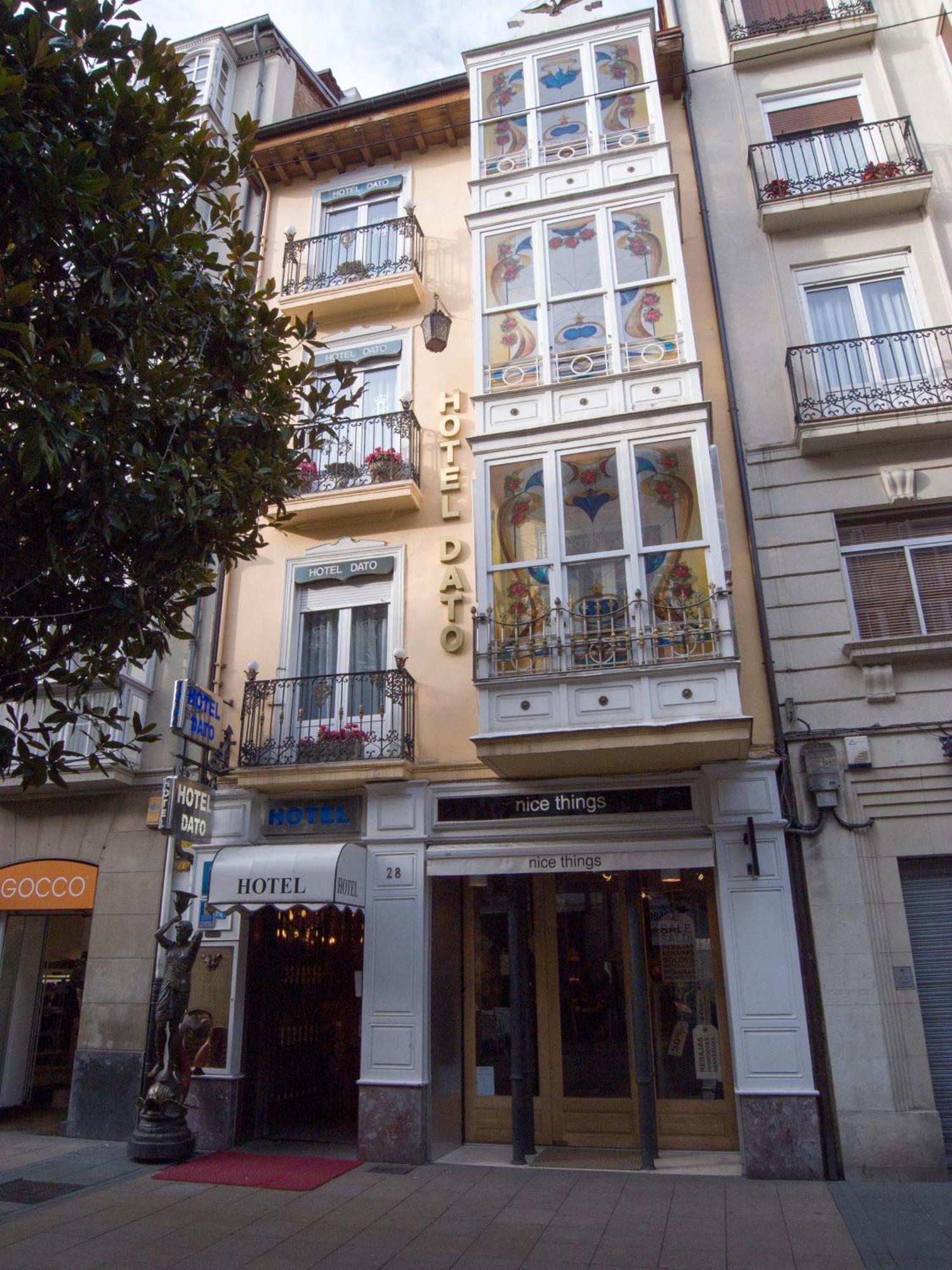 Hotel Dato Vitoria-Gasteiz Exteriör bild